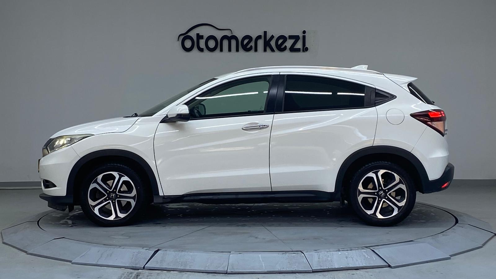 HONDA HR-V 7